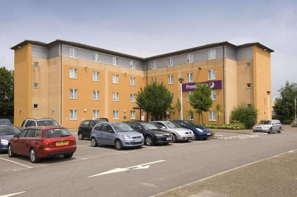 Premier Inn London Croydon West - Purley A23 Екстер'єр фото