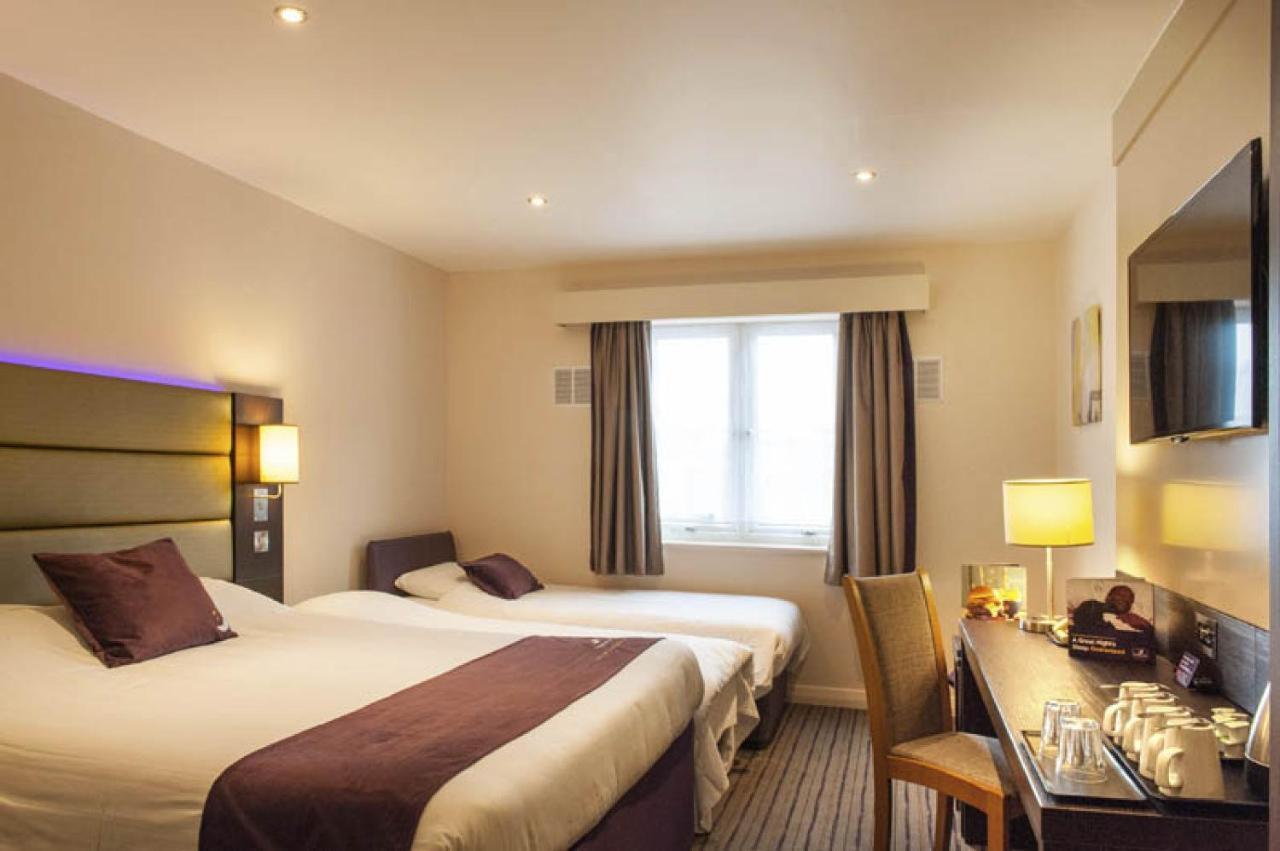 Premier Inn London Croydon West - Purley A23 Екстер'єр фото